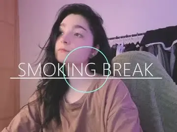 Chaturbate Live Sex Cam of luna_moon14