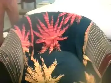 Chaturbate Live Sex Cam of maximus_oreally