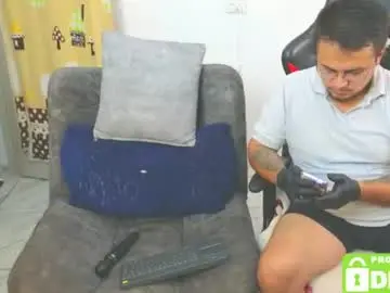 Chaturbate Live Sex of _leiablackley_