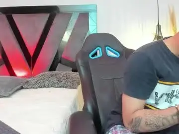 Chaturbate Sex Cam of andy_miller5