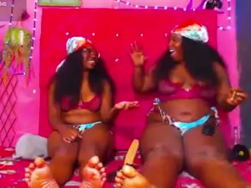 Chaturbate Best live sex cam show of ebony_chayna