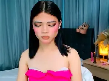 Chaturbate Live Sex Cam of kiora_greyson