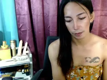 Chaturbate Sex Cam of pinay_lucy