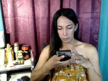 Chaturbate Sex Cam of pinay_lucy