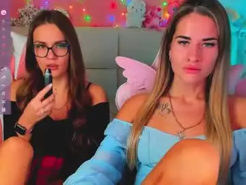 Chaturbate Adult Webcam of hotty_girls_here