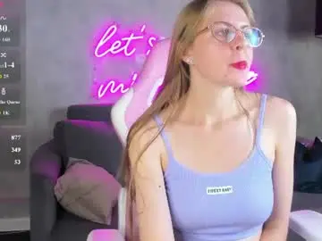 Chaturbate Live Sex Cam of joann_shermann