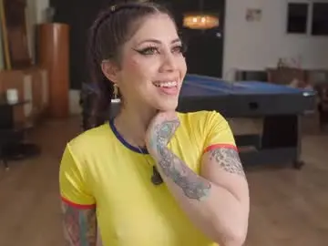 Chaturbate Live Sex Cam of nuryforerogh