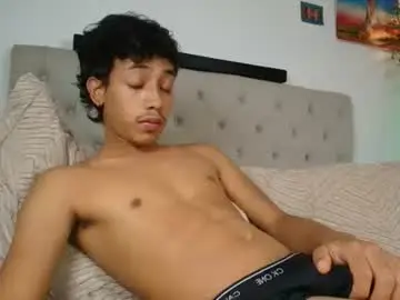 Chaturbate Sex Chat of ostin_18hot