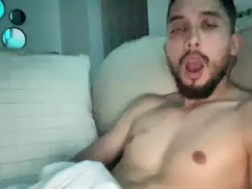 Chaturbate Live Porn of papicubano_guapo23cm