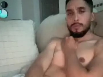 Chaturbate Live Sex of papicubano_guapo23cm