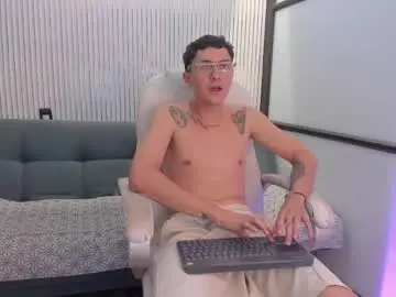Chaturbate Free Live Porn of diamondss_1