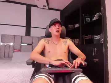 Chaturbate Watch Live Sex Cams of diamondss_1