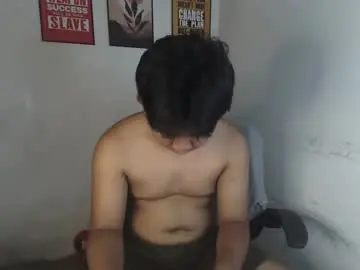 Chaturbate Live Sex Cam of erick_cummer30