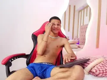 Chaturbate Free Porn Cam of kelvin_josue