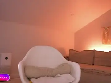 Chaturbate Live Sex Cam of lil_eva