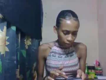 Chaturbate Free Porn Cam of littleyanah