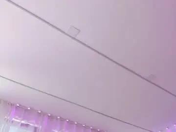 Chaturbate Live Sex Cam of miss_diamond__