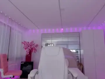 Chaturbate Live Porn of miss_diamond__