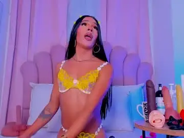 Chaturbate Best live sex cam show of nicolemadrird