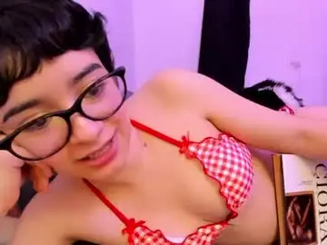 Chaturbate Sex Chat of petitee_lunna