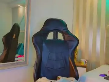 Chaturbate Free Live Porn of tayra_pradit