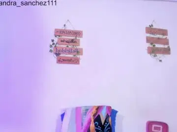 Chaturbate Free Live Porn of alisiacollinsss