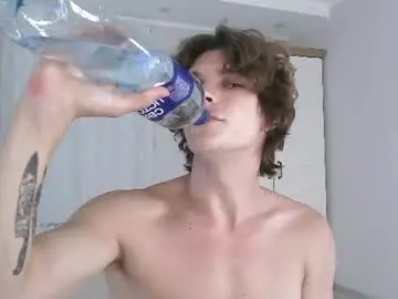 Chaturbate Best live sex cam show of eric_crush