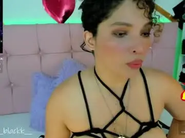 Chaturbate Live Porn of luna_blackk_