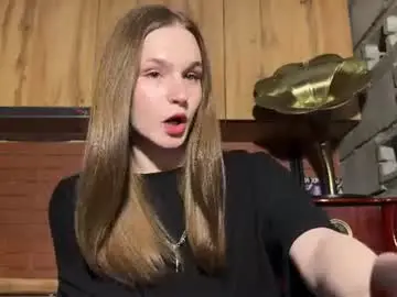 Chaturbate Live Sex Cam of nloraaa