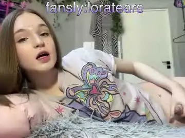 Chaturbate Sex Chat of nloraaa