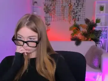 Chaturbate Live Sex Cam of princessnicolee