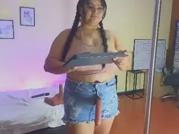 Chaturbate Live Sex Cam of tokyosky