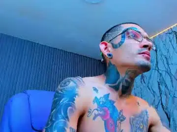 Chaturbate Nude Webcam of boy_tatto77