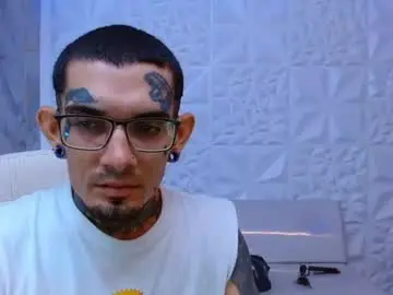 Chaturbate Free Porn Cam of boy_tatto77