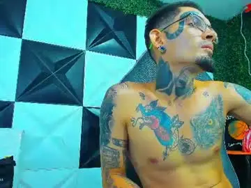Chaturbate Sex Cam of boy_tatto77