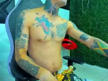 Chaturbate Live Sex Cam of boy_tatto77