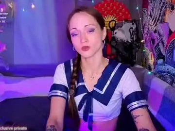 Chaturbate Live Sex Cam of debbie_hanter