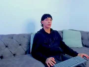 Chaturbate Free Porn Cam of kroywave