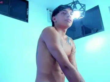 Chaturbate Sex Cam of kroywave