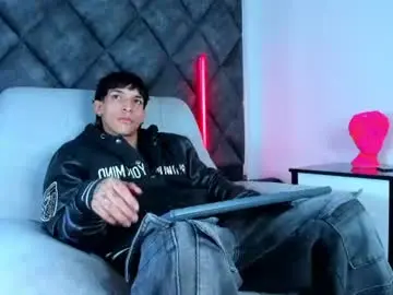 Chaturbate Free Porn Cam of kroywave