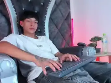 Chaturbate Private Sex Chat of kroywave