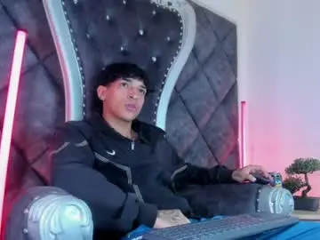 Chaturbate Live Sex Cam of kroywave