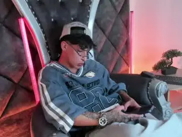 Chaturbate Nude Webcam of kroywave