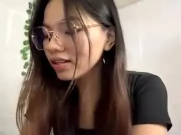 Chaturbate Free Porn Cam of lillyponcho