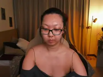 Chaturbate Adult Video Chat of marine_vact