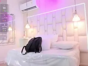 Chaturbate Watch Live Sex Cams of clarentz_baileys