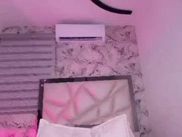 Chaturbate Best live sex cam show of laila_ali