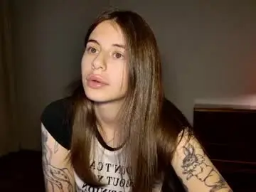Chaturbate Live Sex of lucyrait