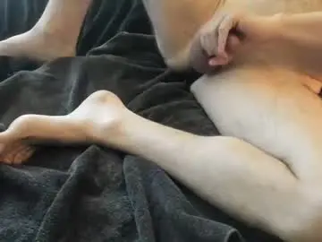 Chaturbate Live Sex Cam of p_guin12345