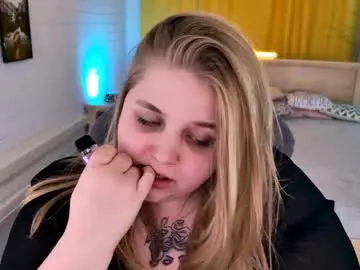 Chaturbate Live Sex Cam of sladadeew